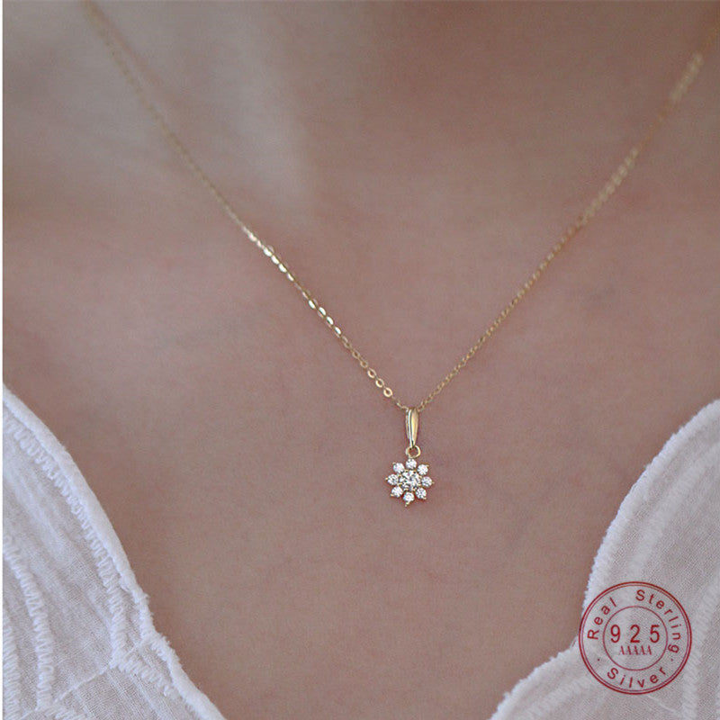 Crystal Flower Pendant Necklace - The Namely Mine thenamelymine