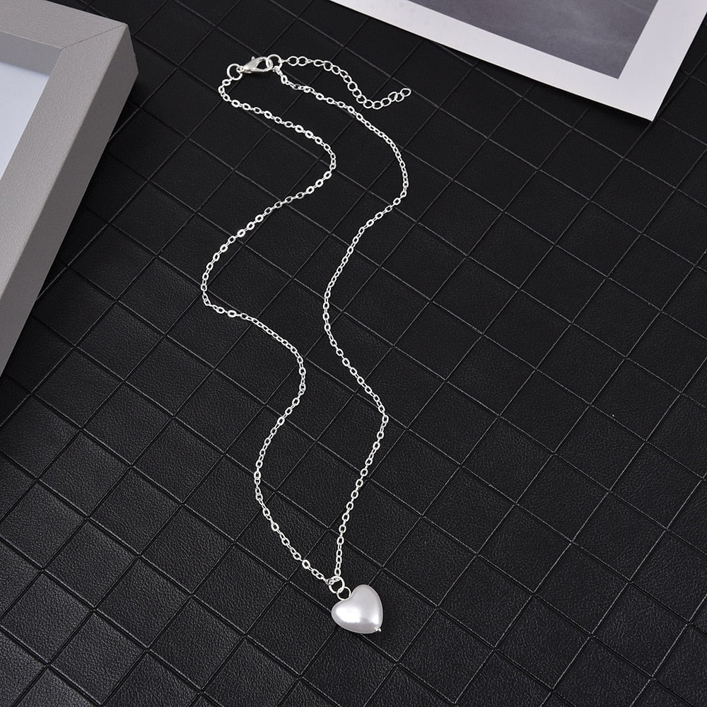 Double Layer Pearl Pendant Necklace - The Great Pearl Heart Necklace - Silver The Namely Mine thenamelymine